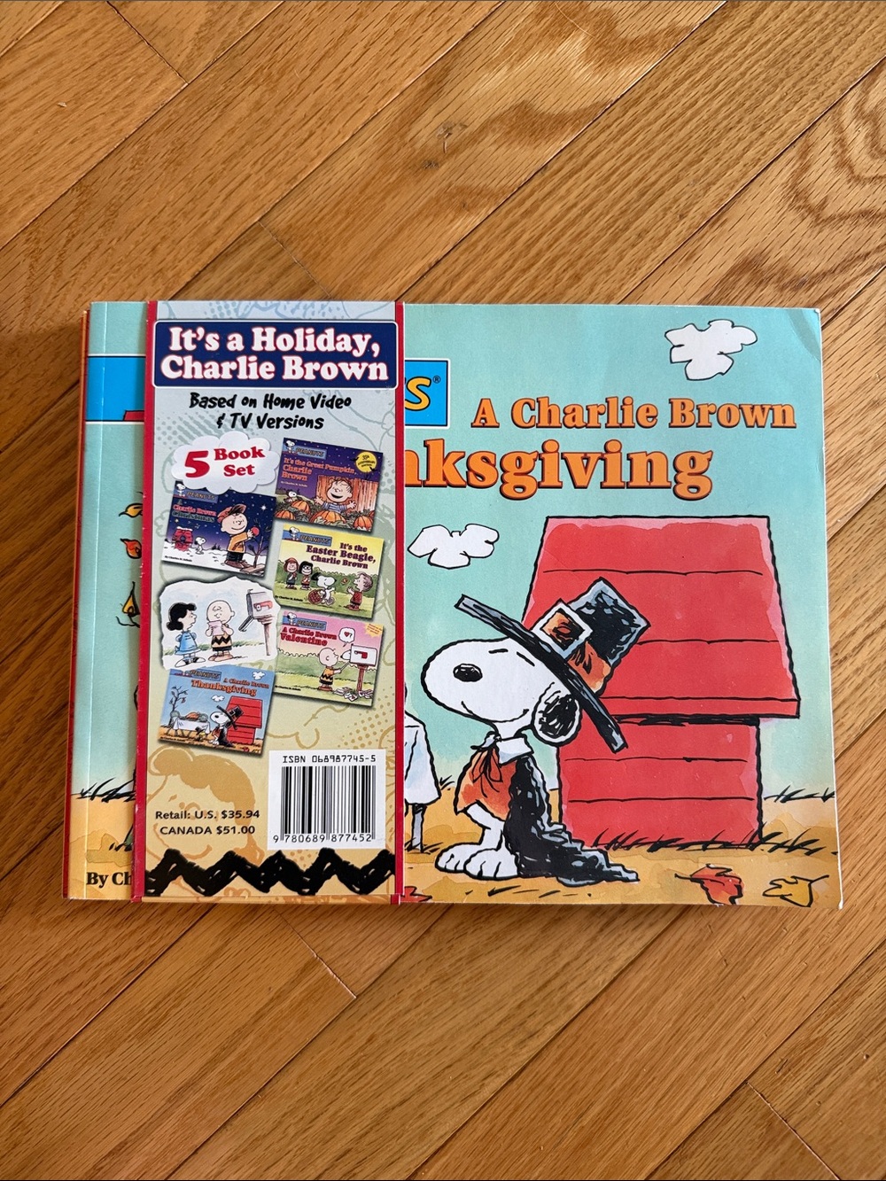 Peanuts “It’s a Holiday Charlie Brown” Kids Book Set of 5